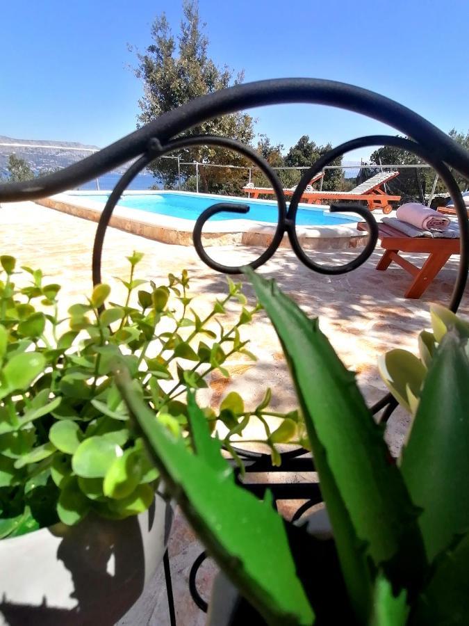 Secluded Holiday Home Heritage Postira Exteriér fotografie